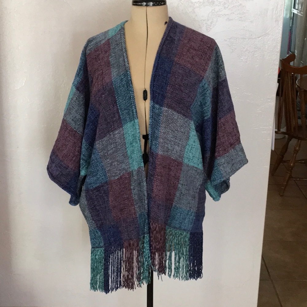 Jacquard Poncho/Wrap
